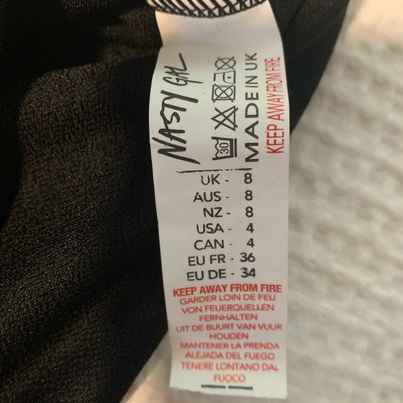 Nasty Gal “How Flare You” Black Crop Top NWT - Picture 5 of 5